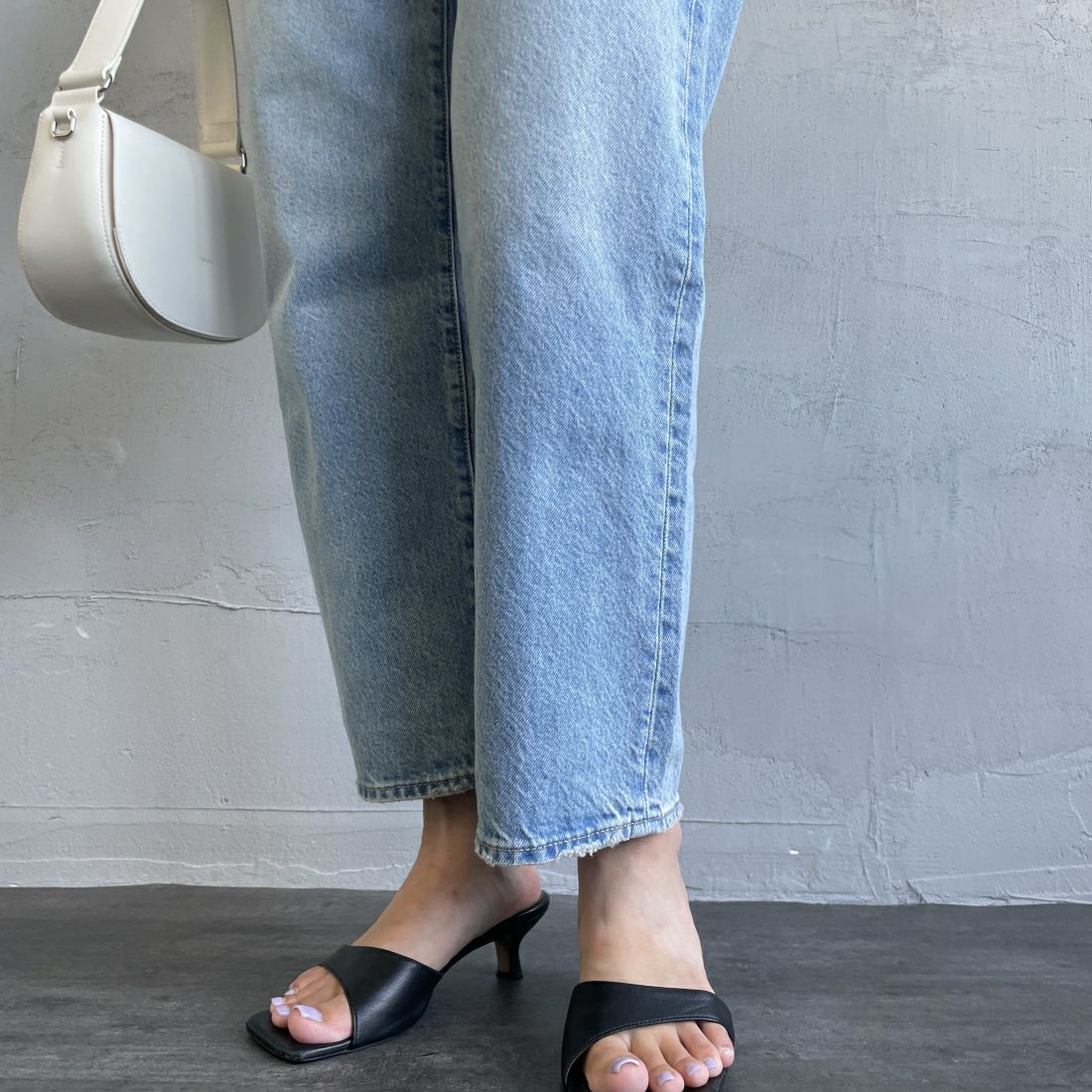 LEVI'S [リーバイス] 90S 501アンクルデニム [A9150-00] 01 BY YOUR &&モデル身長：163cm 着用サイズ：26&&