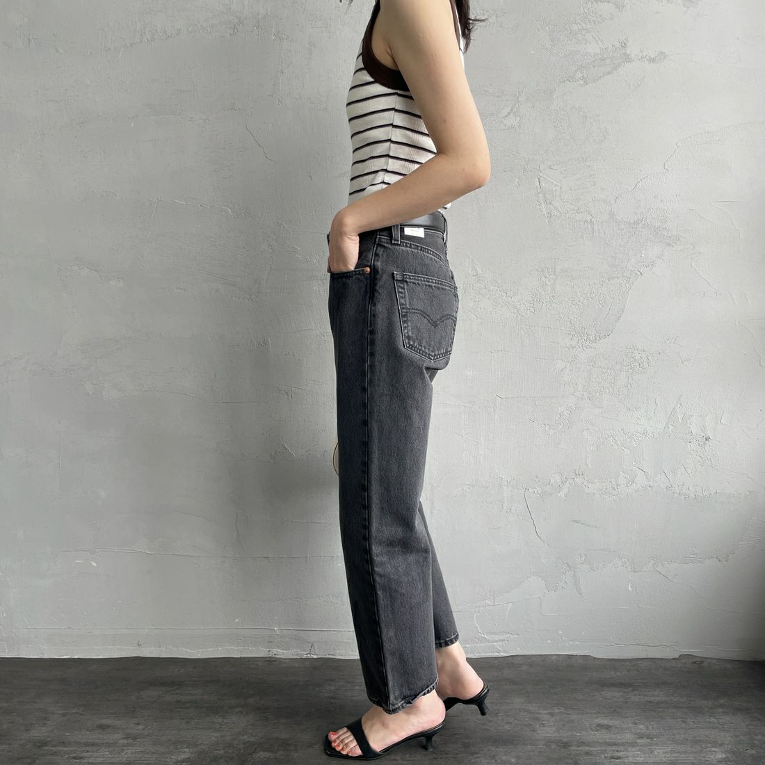 LEVI'S [リーバイス] 90S 501アンクルデニム [A9150-00] 00 SMOOTH &&モデル身長：160cm 着用サイズ：26&&
