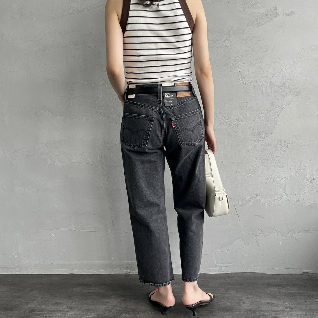 LEVI'S [リーバイス] 90S 501アンクルデニム [A9150-00] 00 SMOOTH &&モデル身長：160cm 着用サイズ：26&&