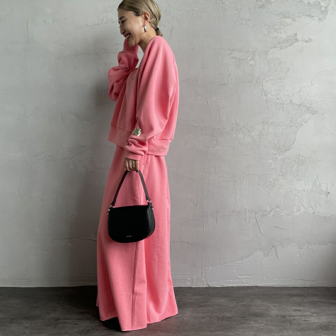 Health knit [ヘルスニット] 別注 クラシックスウェット マキシ丈フレアスカート [HR24F-L023IN-JF] PINK &&モデル身長：150cm 着用サイズ：M&&