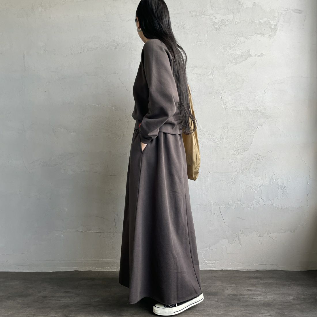 Health knit [ヘルスニット] 別注 クラシックスウェット マキシ丈フレアスカート [HR24F-L023IN-JF] CHARCOAL &&モデル身長：156cm 着用サイズ：M&&