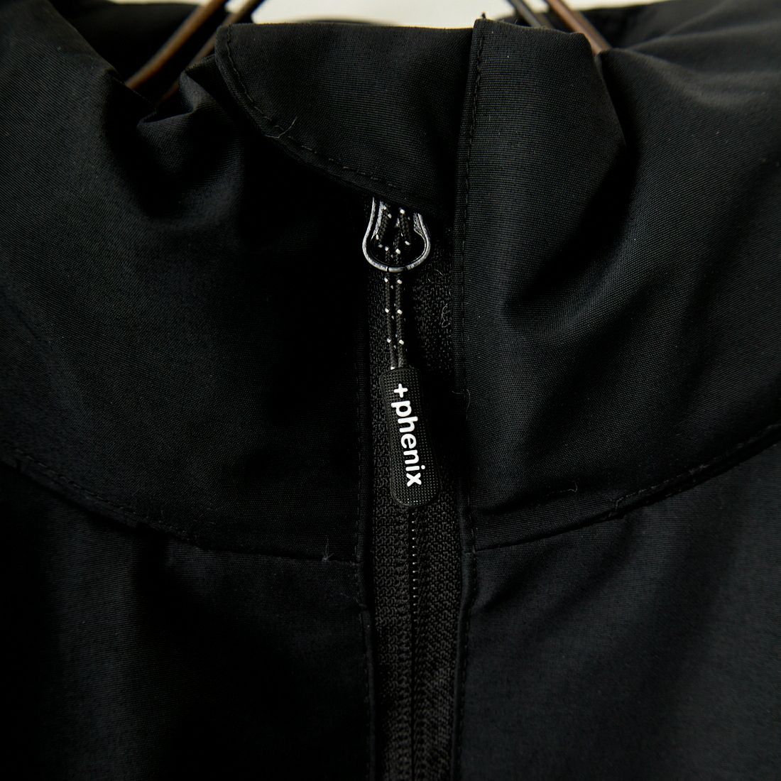 +phenix [プラスフェニックス] 別注 LEVEL7 ダウンジャケット [POO-24037IN-JF] BLACK