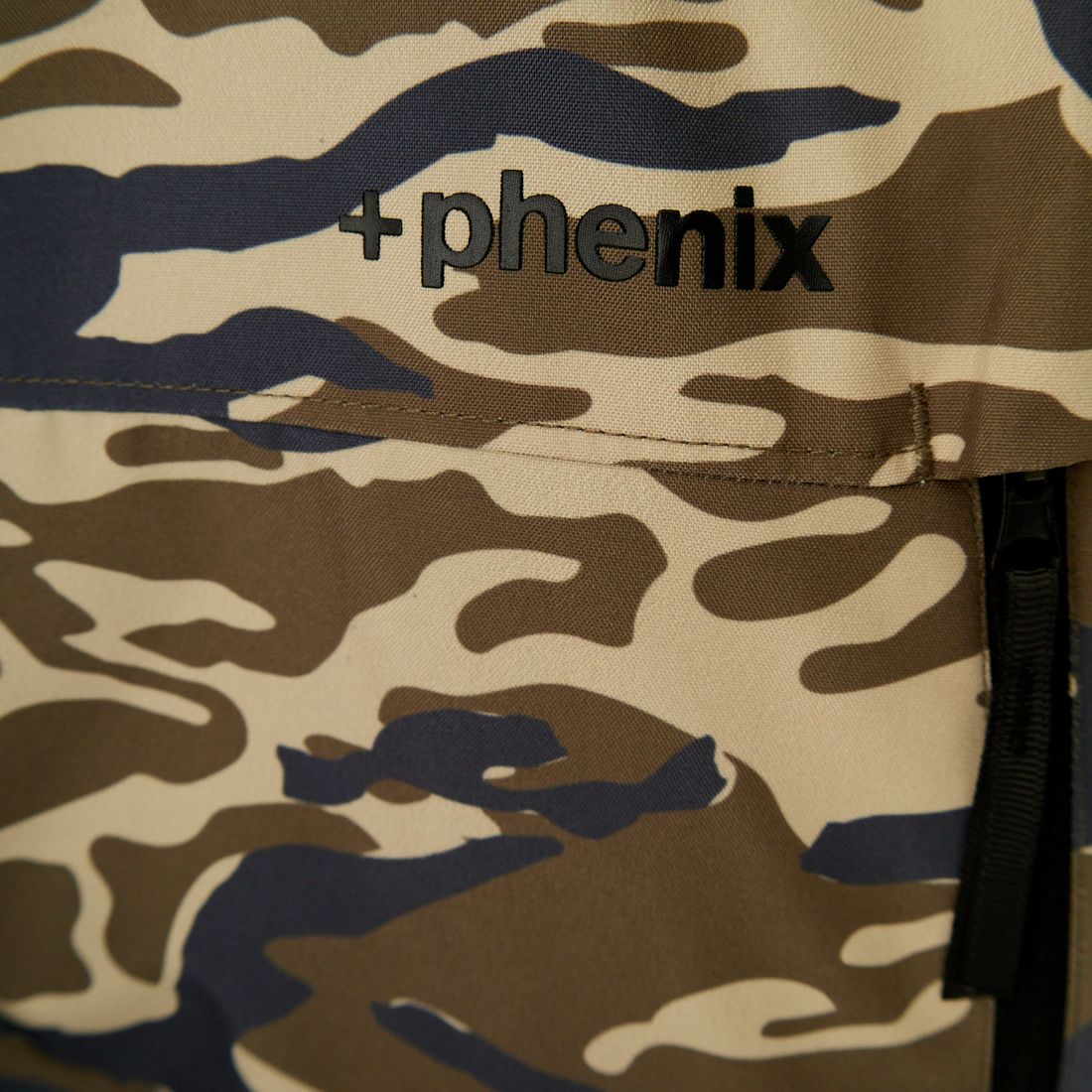 +phenix [プラスフェニックス] 別注 LEVEL7 ダウンジャケット [POO-24037IN-JF] CAMO