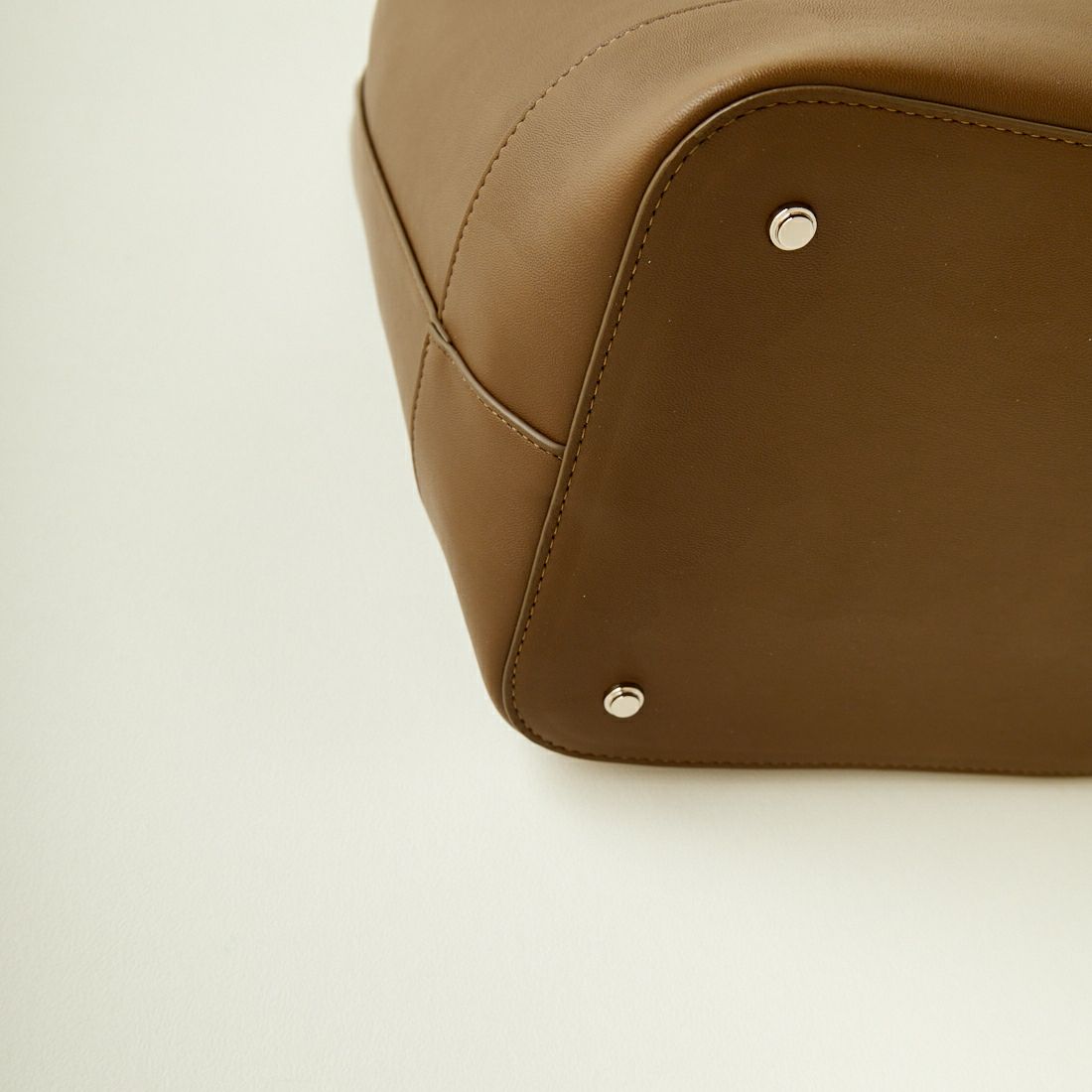 &MyuQ [アンドミューク] JUNO バケツ型トートバッグ [MCB071] KHAKI