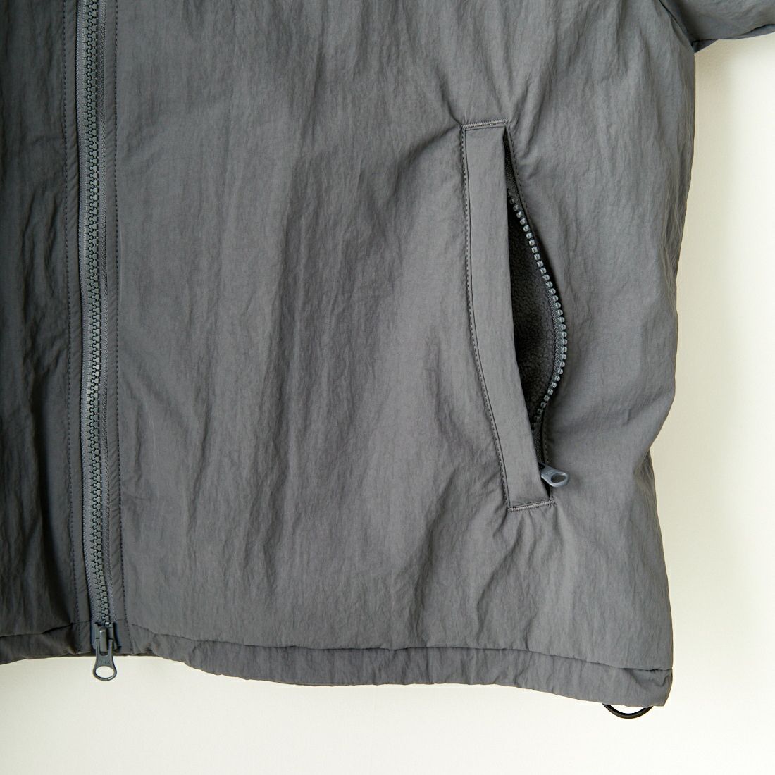 KELTY [ケルティ] 別注 中綿入り オーバーサイズナイロンジャケット [KE243W10IN01-JF] CHARCOAL