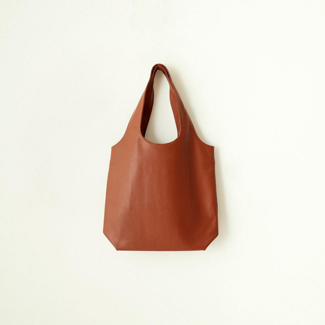 A.P.C. [アー・ペー・セー] Ninon トートバッグ スモール [TOTE-NINON-SMALL] 86 NOISETT