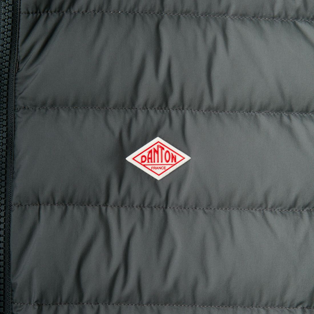 DANTON [ダントン] スタンドカラー ミドルダウンベスト [DT-A0565NRP] M.GREY