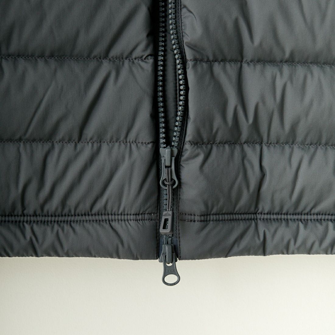 DANTON [ダントン] スタンドカラー ミドルダウンベスト [DT-A0565NRP] M.GREY