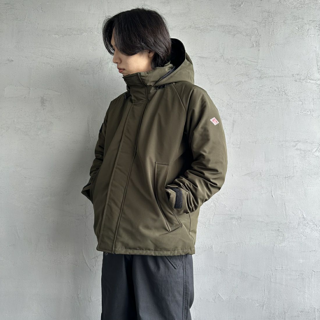 DANTON [ダントン] アーミー タッサーダウンジャケット [DT-A0030TET]	OLIVE &&モデル身長：179cm 着用サイズ：M&&