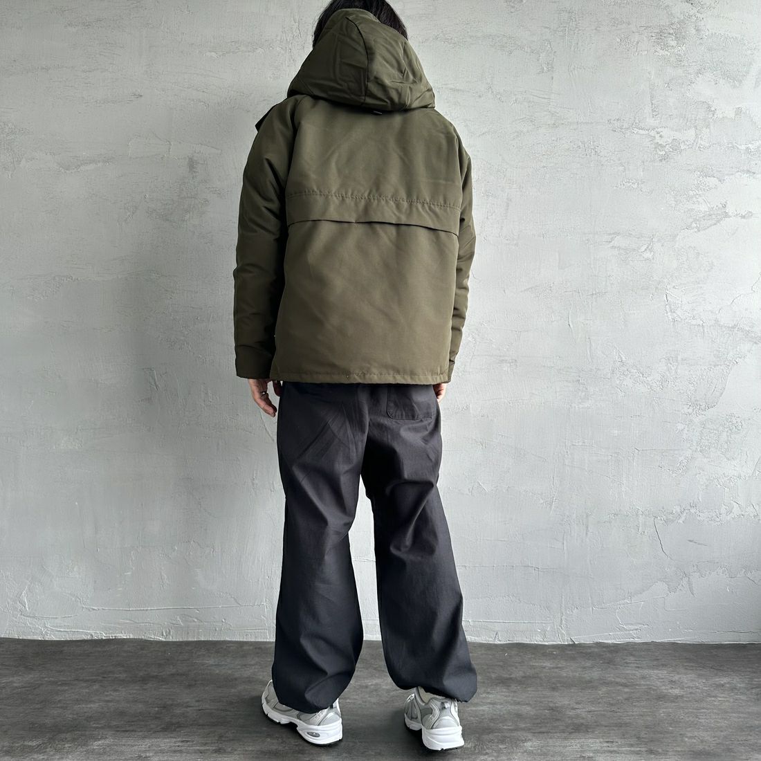 DANTON [ダントン] アーミー タッサーダウンジャケット [DT-A0030TET]	OLIVE &&モデル身長：179cm 着用サイズ：M&&