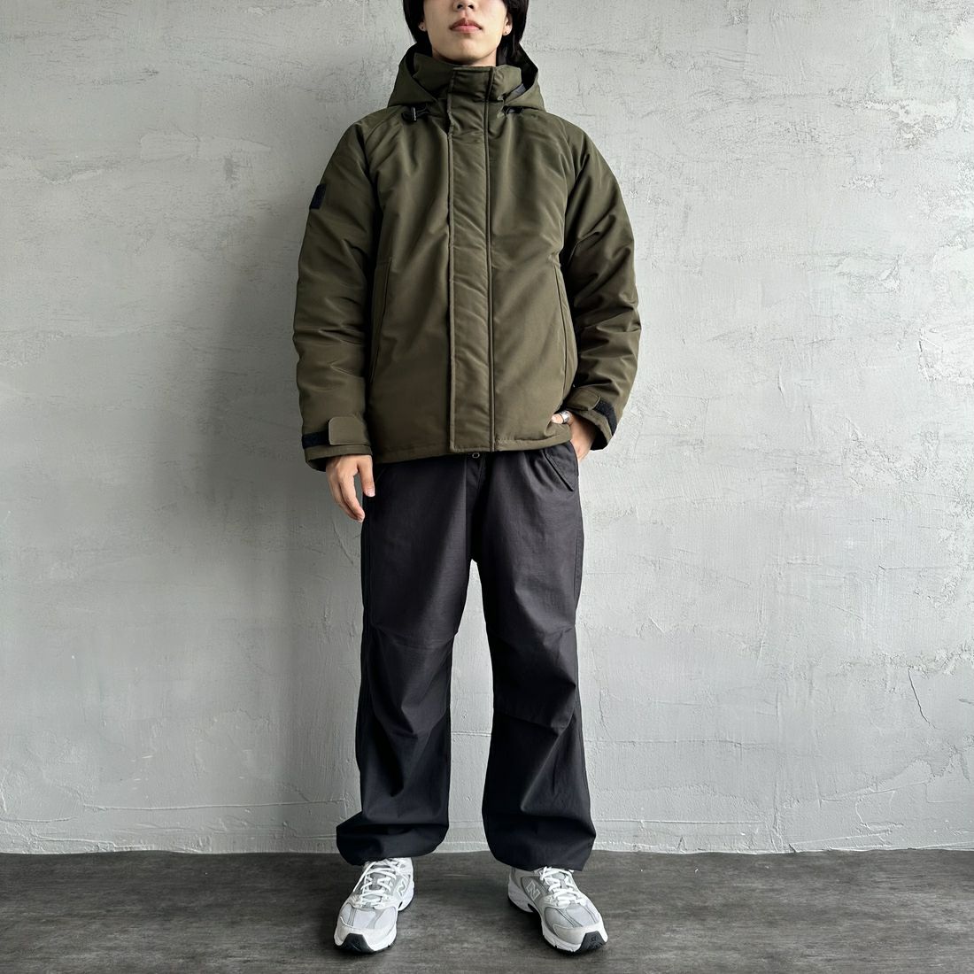 DANTON [ダントン] アーミー タッサーダウンジャケット [DT-A0030TET]	OLIVE &&モデル身長：179cm 着用サイズ：M&&