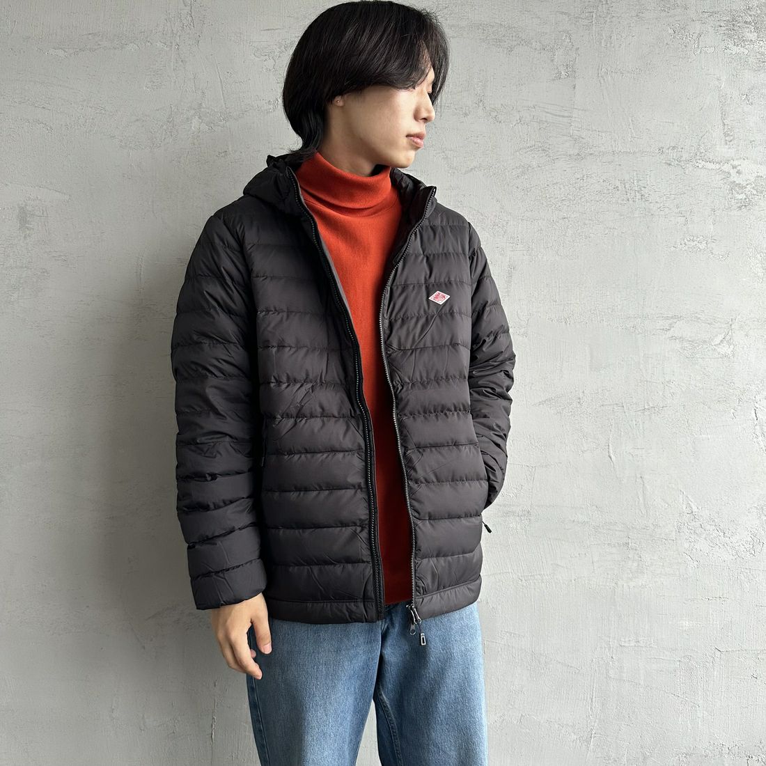 DANTON [ダントン] ミドルダウンフードジャケット [DT-A0564NRP] BLACK &&モデル身長：179cm 着用サイズ：L&&