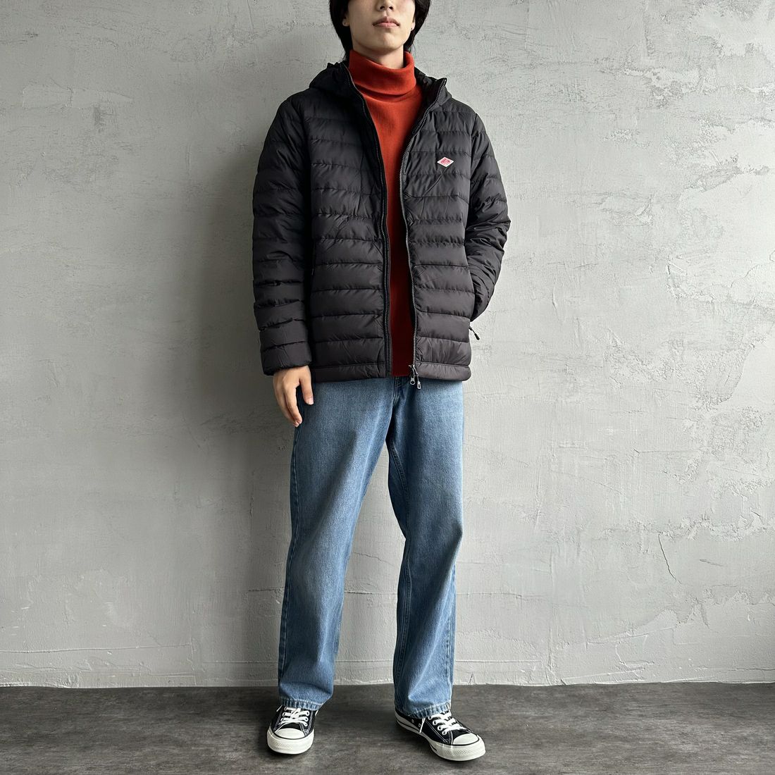 DANTON [ダントン] ミドルダウンフードジャケット [DT-A0564NRP] BLACK &&モデル身長：179cm 着用サイズ：L&&