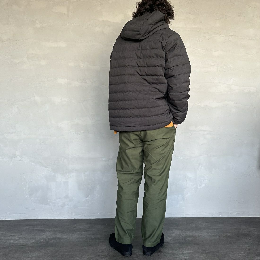 DANTON [ダントン] ウールライクポリエステル フードダウンジャケット [DT-A0187PWL] CHARCOAL &&モデル身長：173cm 着用サイズ：M&&