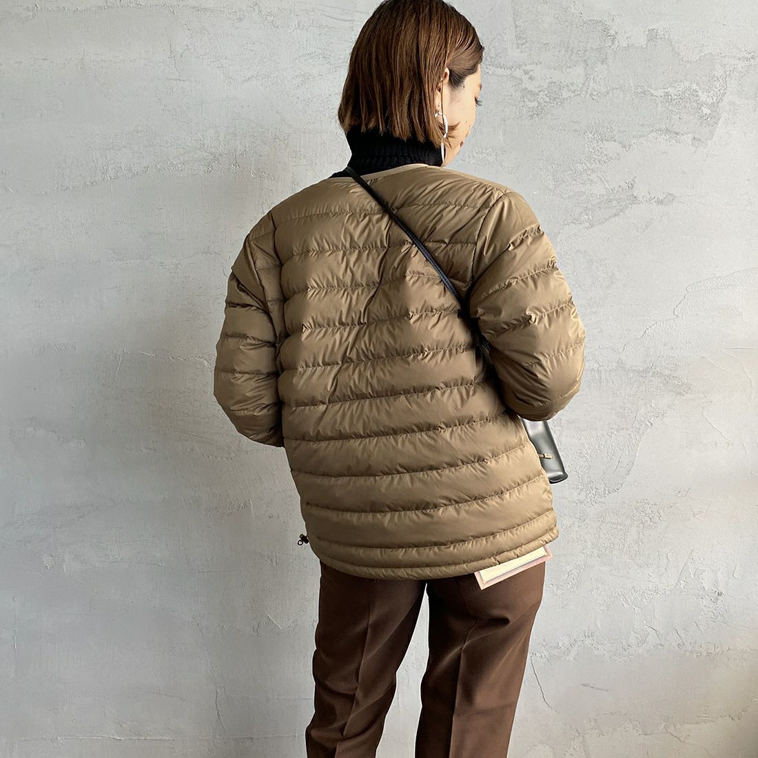 DANTON [ダントン] クルーネック インナーダウンジャケット [DT-A0001NNF] SAND BEIGE &&モデル身長：163cm 着用サイズ：M&&