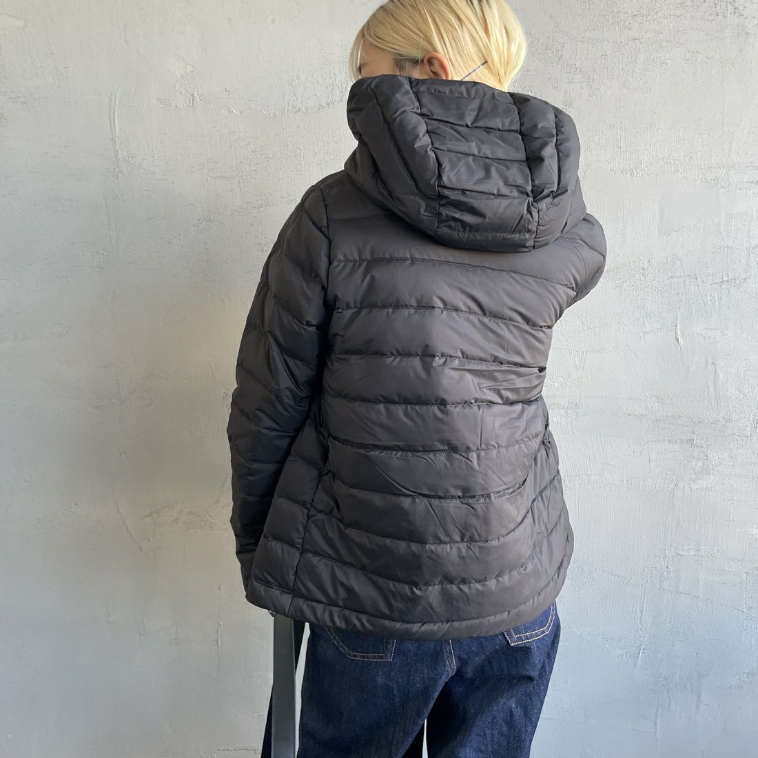 DANTON [ダントン] ミドルダウンフードジャケット [DT-A0563NRP] BLACK&&モデル身長：150cm 着用サイズ：S&&