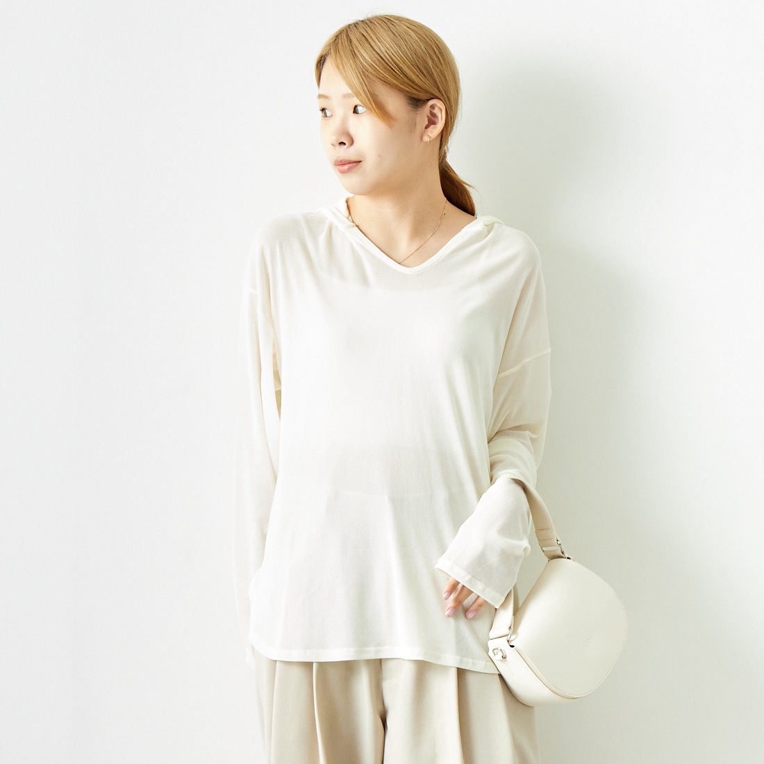 CHIGNON [シニヨン] フーディチュールプルオーバー [8644-106KK