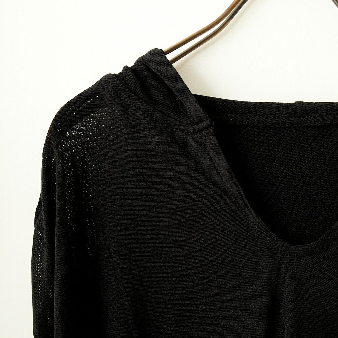 CHIGNON [シニヨン] フーディチュールプルオーバー [8644-106KK] BLACK