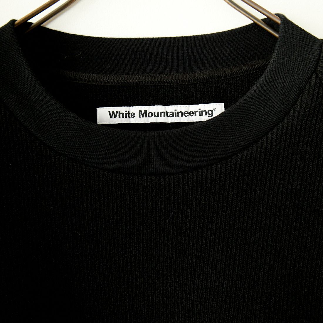 White Mountaineering [ホワイトマウンテニアリング] ラグランプルオーバー [WM2473511] BLACK