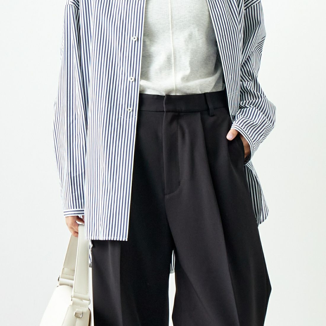 USINE [ユジーヌ] タックパンツ [2430302] BLACK