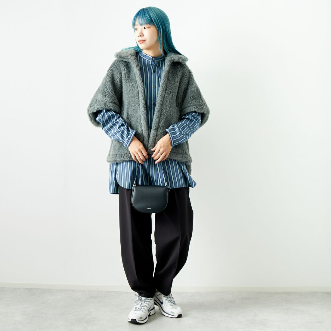 USINE [ユジーヌ] タックパンツ [2430302] BLACK &&モデル身長：167cm 着用サイズ：1&&