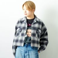 70 GRY/BLK&&モデル身長：167cm 着用サイズ：F&&
