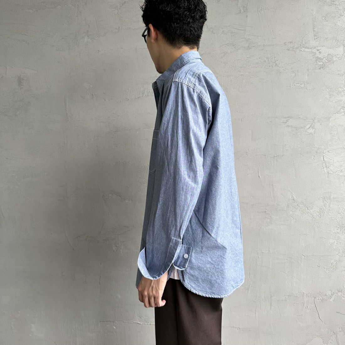 PAY DAY [ペイデイ] 別注 シャンブレーシャツ [PD21-SH-IN4-JF] BLUE &&モデル身長：168cm 着用サイズ：M&&