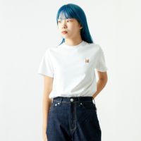 P100 WHT&&モデル身長：167cm 着用サイズ：S&&