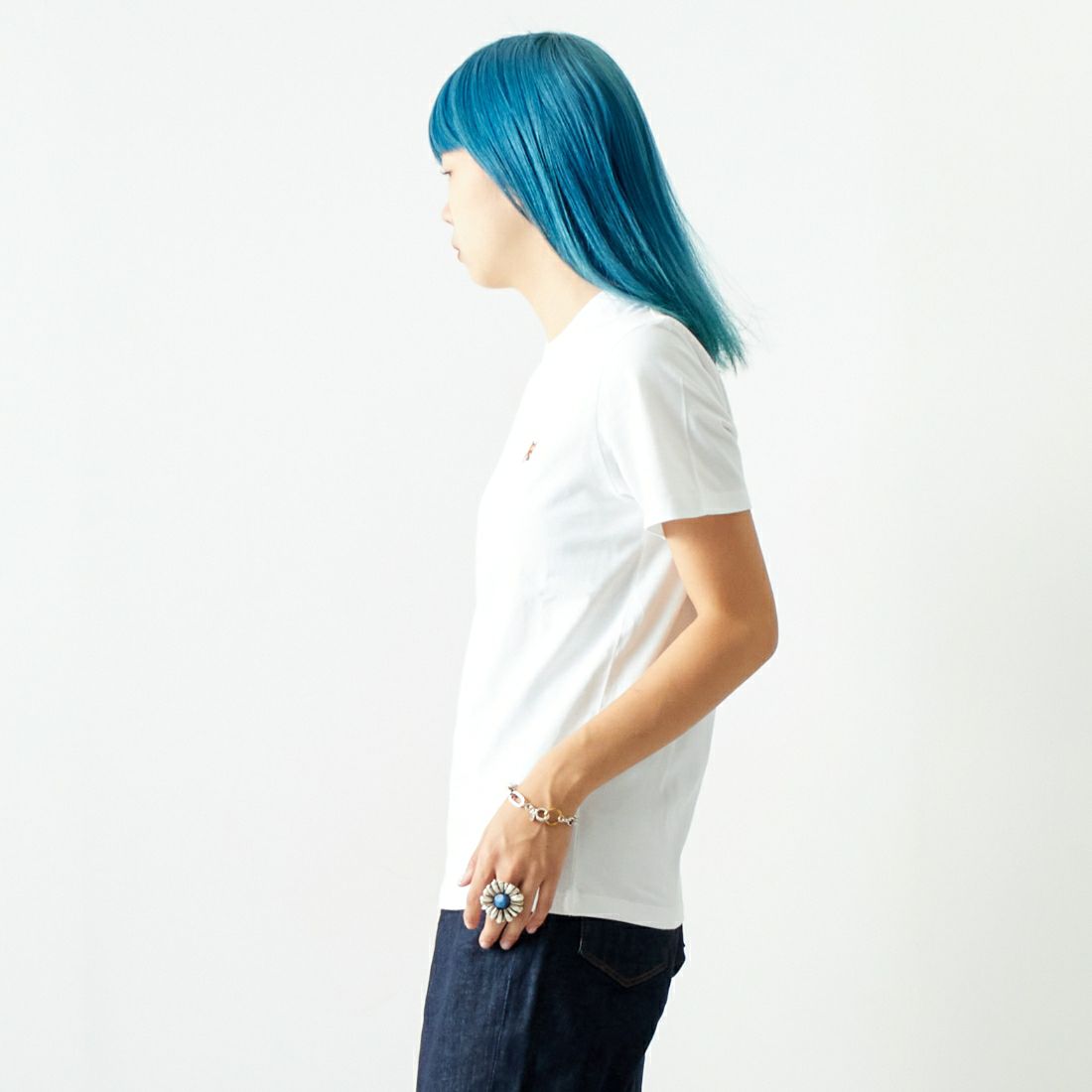 MAISON KITSUNE [メゾン キツネ] フォックスヘッド パッチ レギュラー Tシャツ [LW00105KJ0008] P100 WHT &&モデル身長：167cm 着用サイズ：S&&