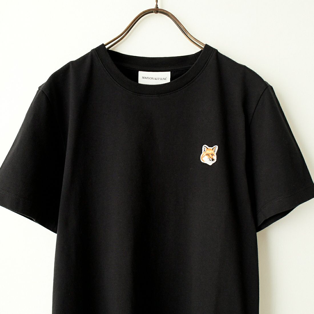 MAISON KITSUNE [メゾン キツネ] フォックスヘッド パッチ レギュラー Tシャツ [LW00105KJ0008] P199 BLK