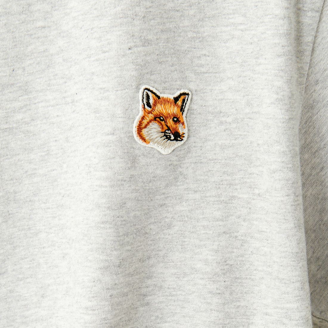 MAISON KITSUNE [メゾン キツネ] フォックスヘッド パッチ レギュラー Tシャツ [LW00105KJ0008] H120 L.GRY