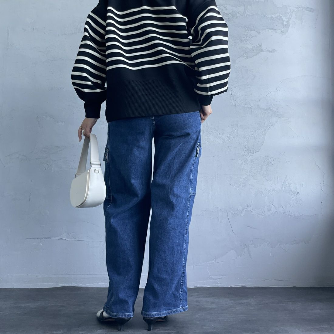 SOMETHING [サムシング] LISA カーゴワイドパンツ [SEA588] 92 M.BLUE&&モデル身長：163cm 着用サイズ：S&&