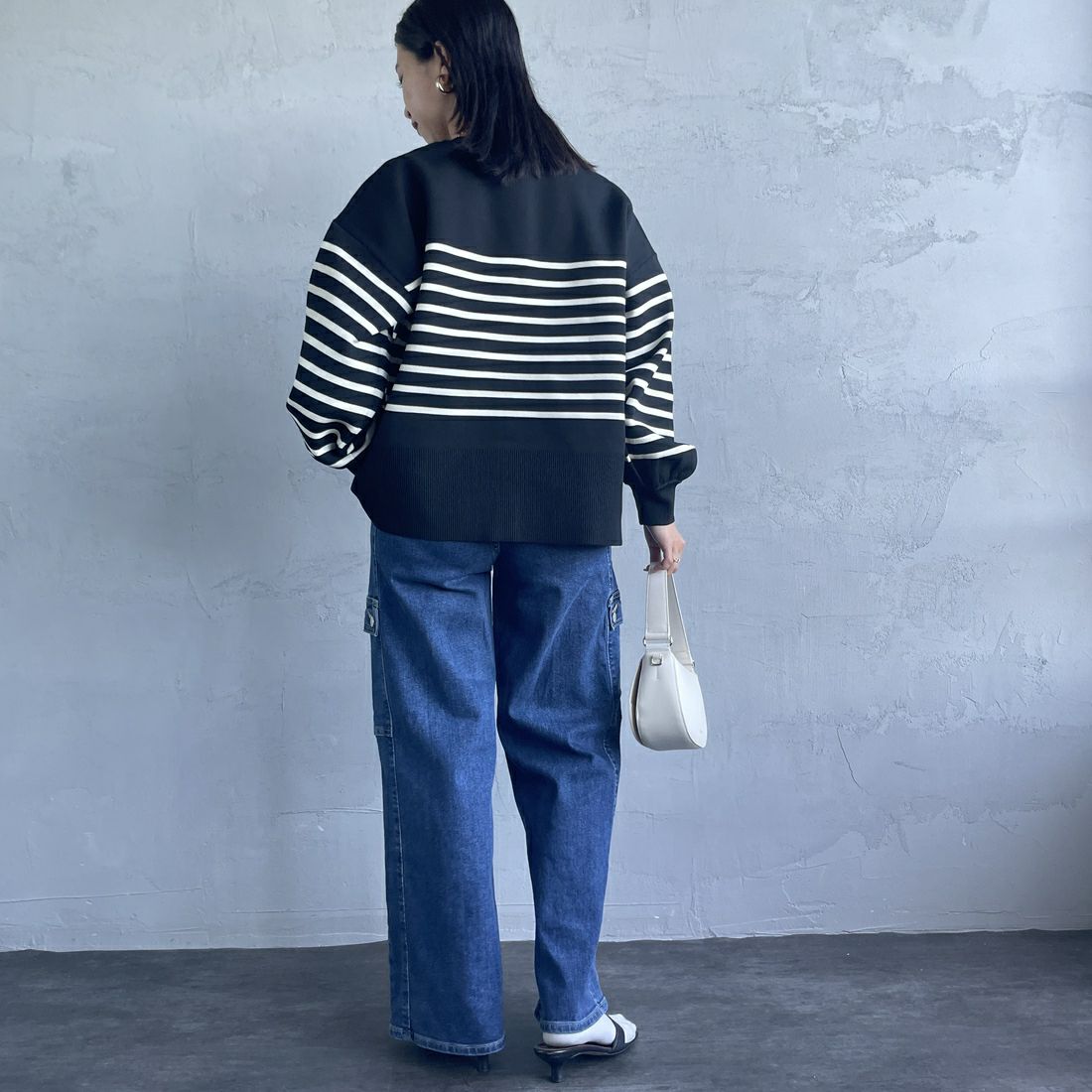 SOMETHING [サムシング] LISA カーゴワイドパンツ [SEA588] 92 M.BLUE&&モデル身長：163cm 着用サイズ：S&&