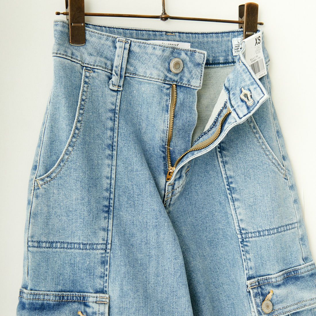 SOMETHING [サムシング] LISA カーゴワイドパンツ [SEA588] 98 L.BLUE