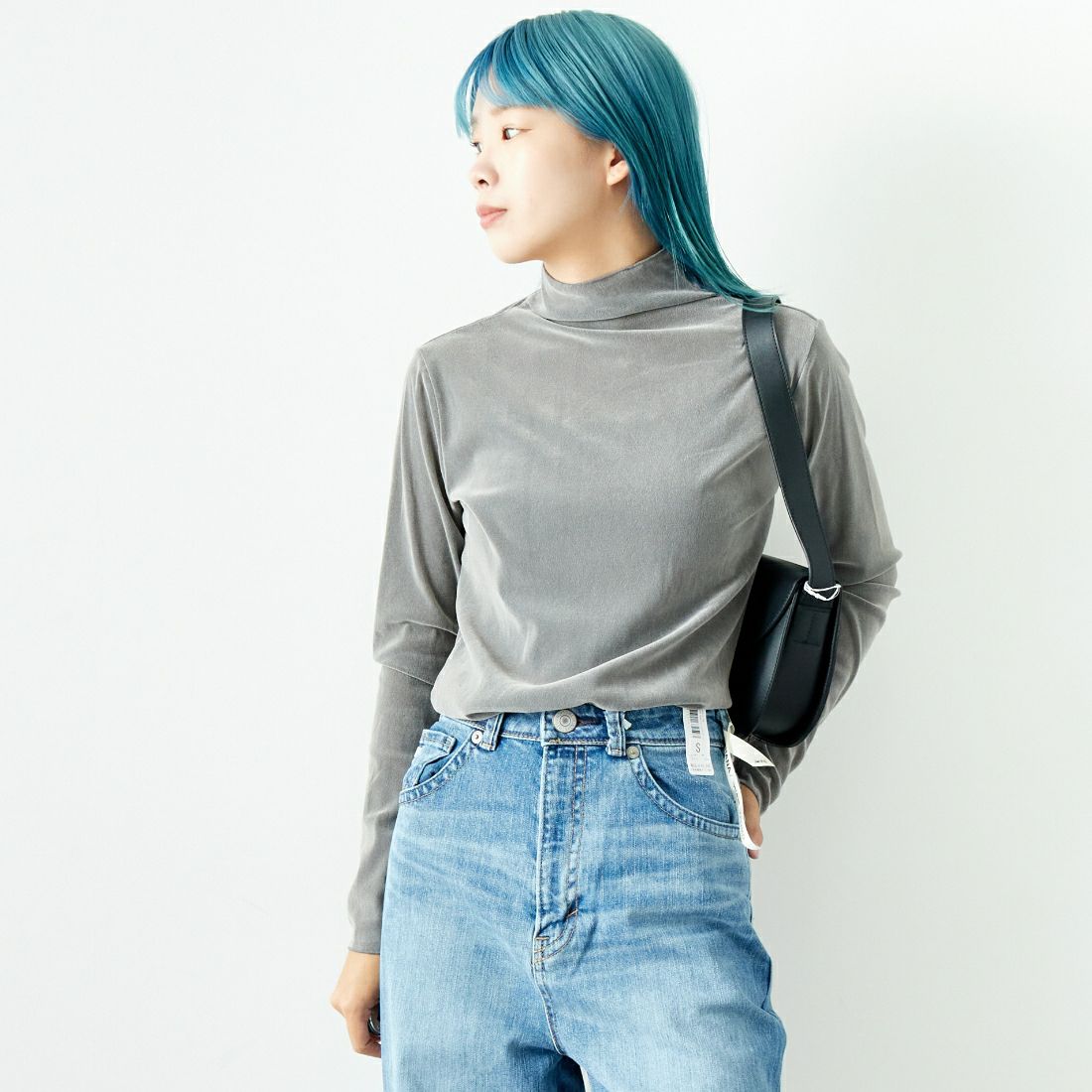001 Lｸﾞﾚｰ&&モデル身長：167cm 着用サイズ：F&&