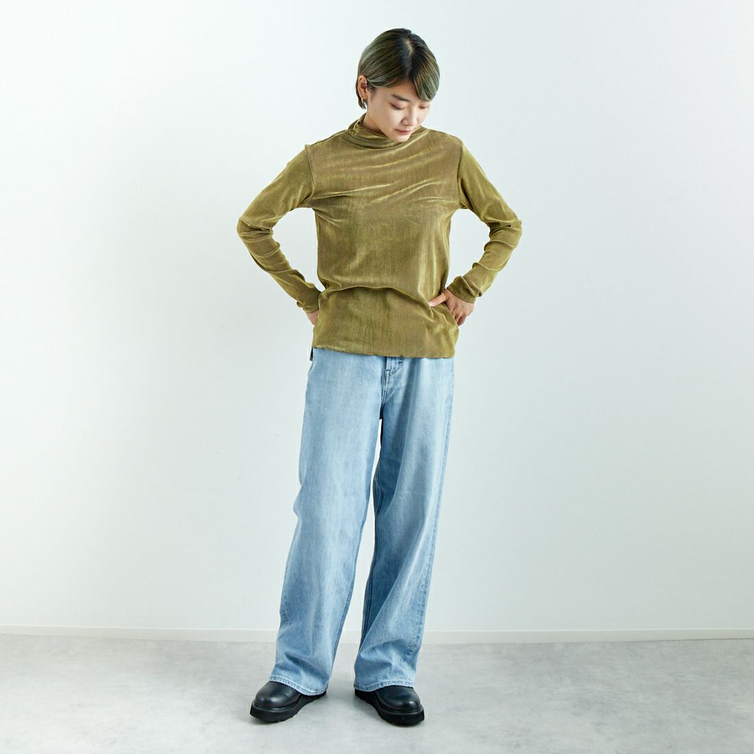 Jeans Factory Clothes [ジーンズファクトリークローズ] フロッキーチュールタートルTシャツ [21243065] 033 ﾍﾞｰｼﾞｭ &&モデル身長：160cm 着用サイズ：F&&