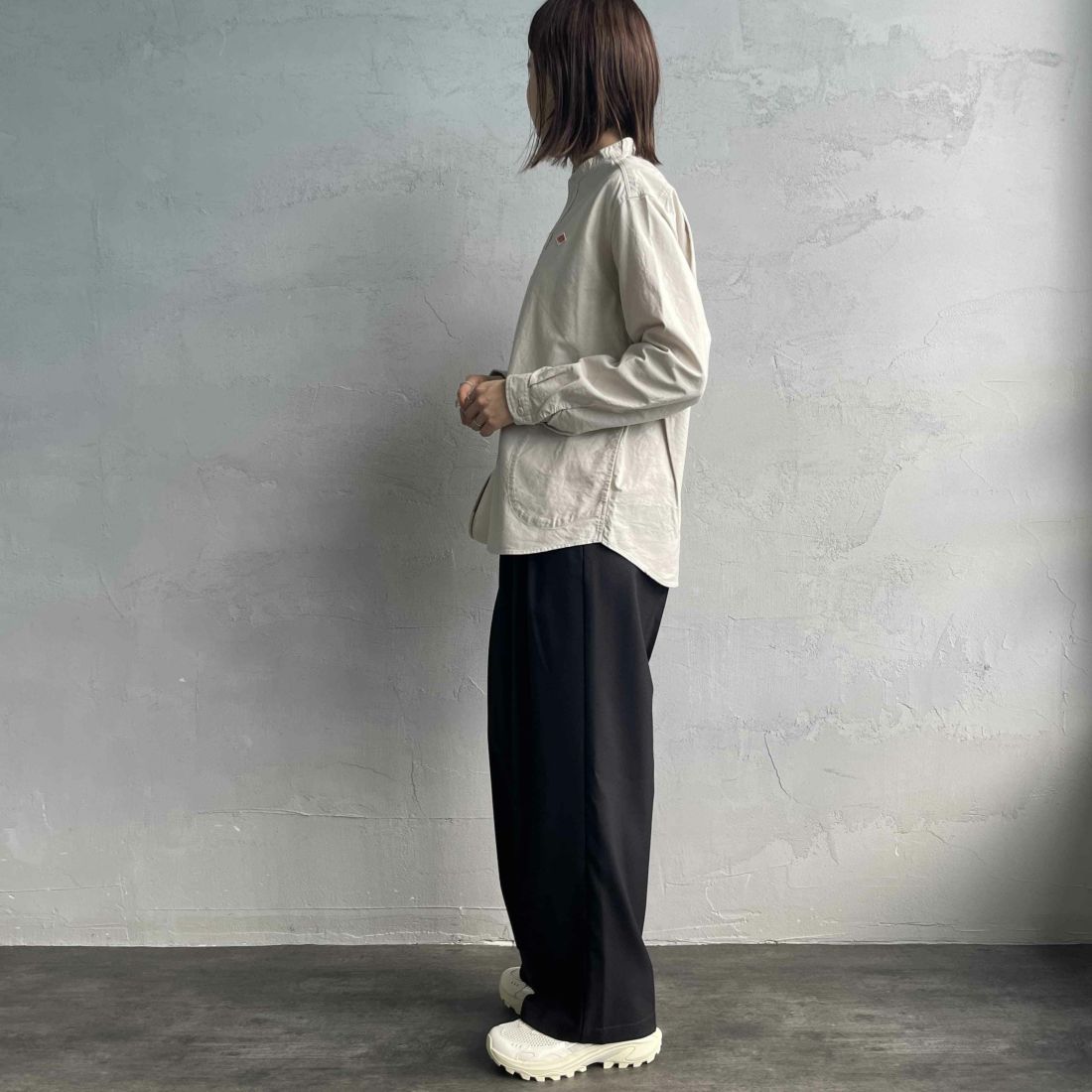 DANTON [ダントン] オックスフォード バンドカラーシャツ [DT-B0279SOX] OYSTER &&モデル身長：159cm 着用サイズ：36&&