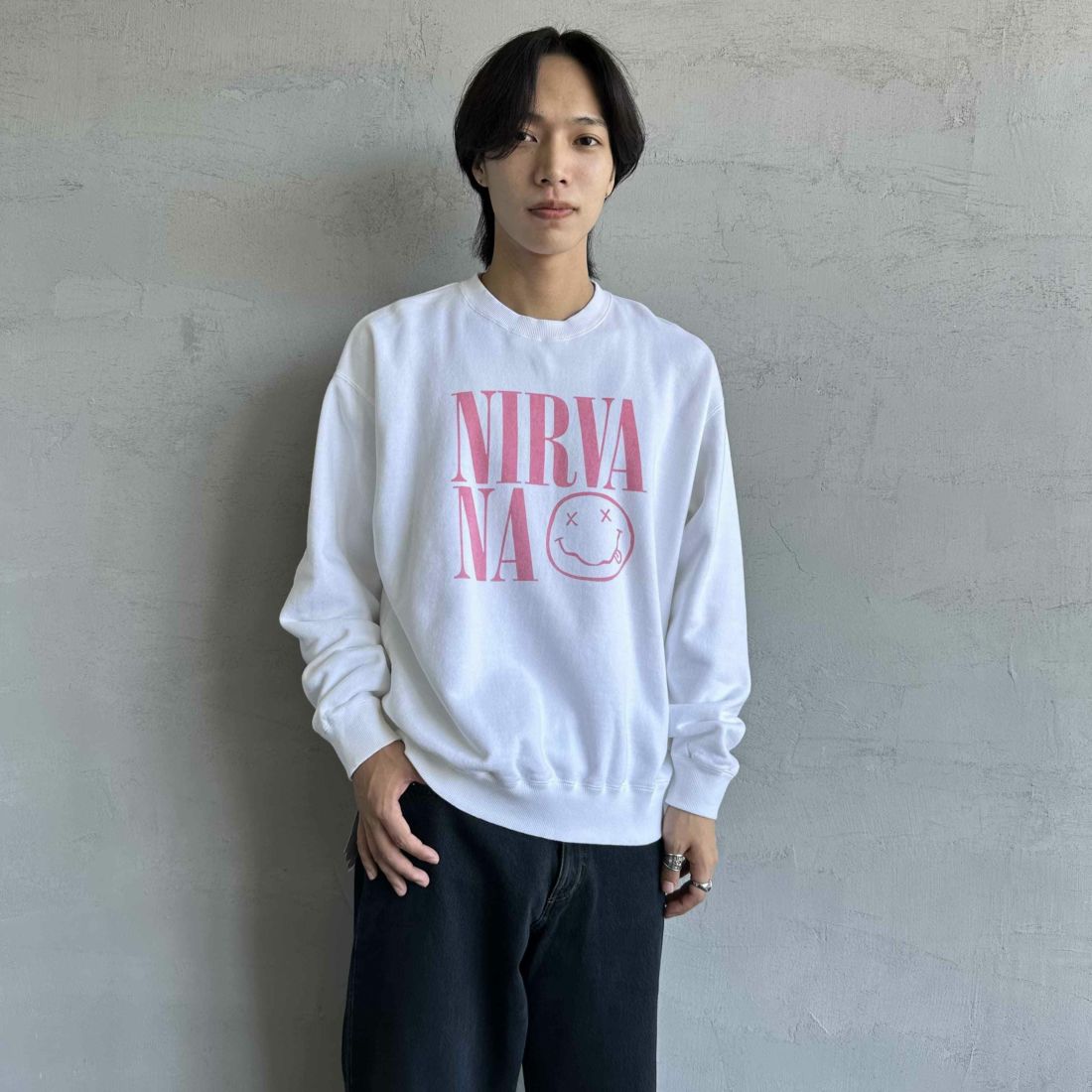 WHITE&&モデル身長：179cm 着用サイズ：XL&&