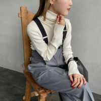 01 WHITE&&モデル身長：156cm　着用サイズ：F0&&