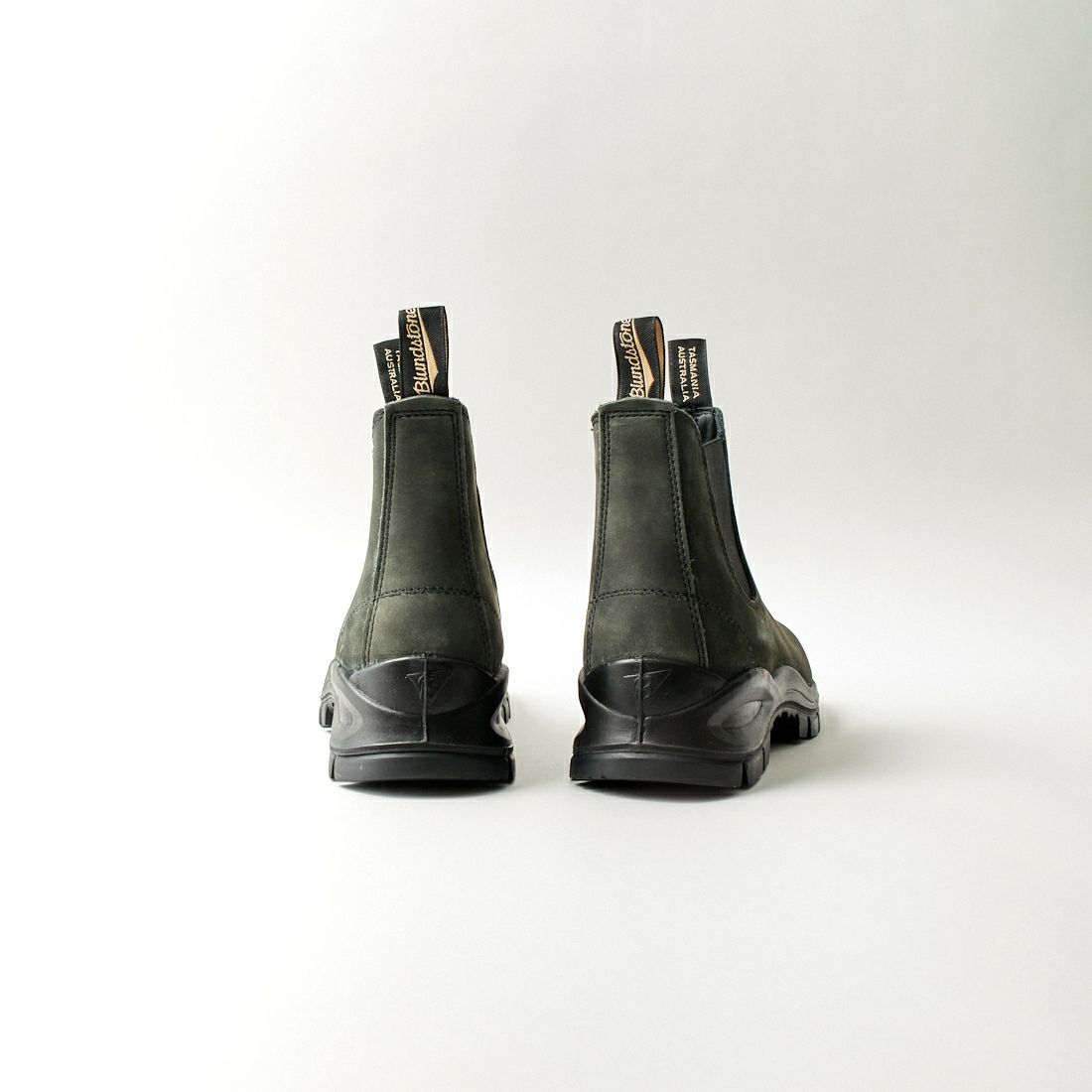 Blundstone [ブランドストーン] LUG BOOT ヌバック [BS2238056] ﾗｽﾃｨｯｸﾌﾞﾗｯ