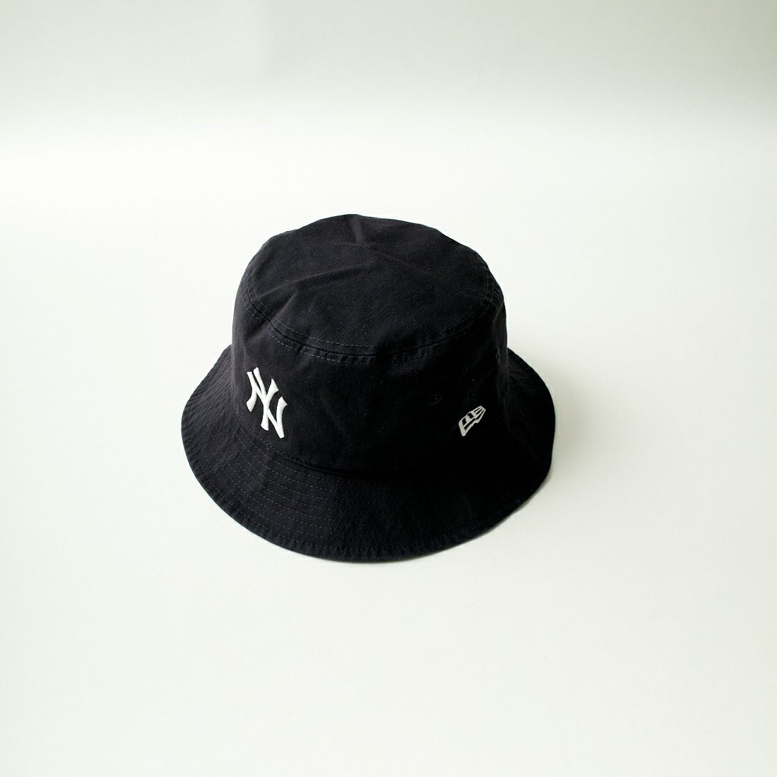 NEW ERA [ニューエラ] MLBリバーシブルバケットハット [14307407] NEYYAN NVY