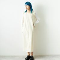 21 IVR/OFF&&モデル身長：167cm 着用サイズ：F&&