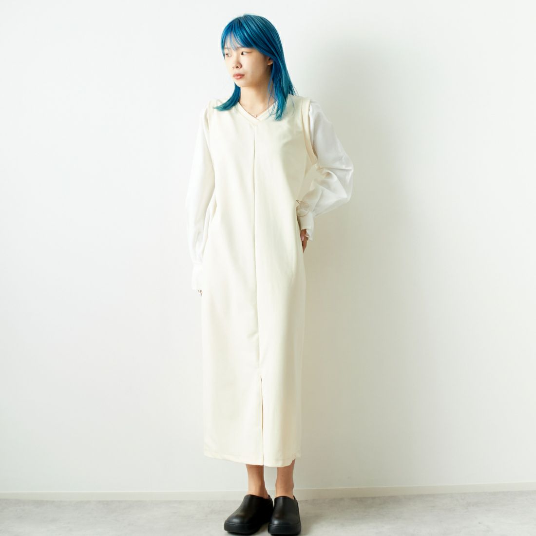 21 IVR/OFF&&モデル身長：167cm 着用サイズ：F&&