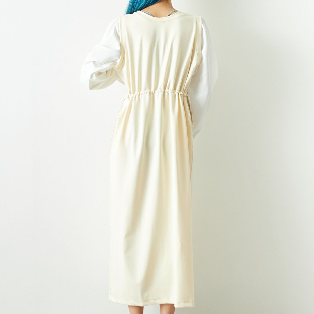 Maison de L'allure [メゾン ドゥ ラリュール] 布帛ドッキングドロストワンピース [M24132013] 21 IVR/OFF &&モデル身長：167cm 着用サイズ：F&&