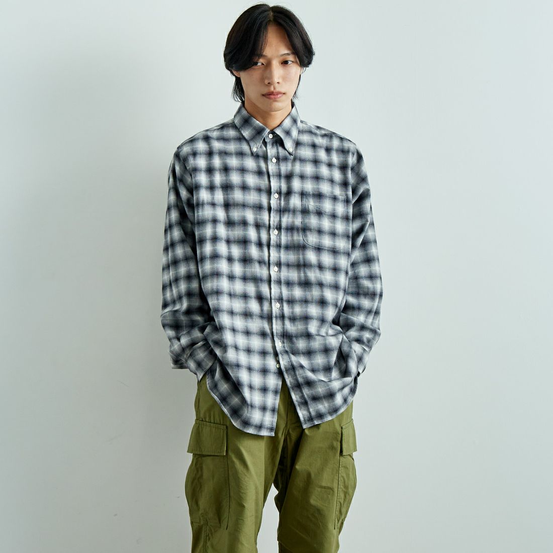 R12GFP BLK&&モデル身長：179cm 着用サイズ：16H&&