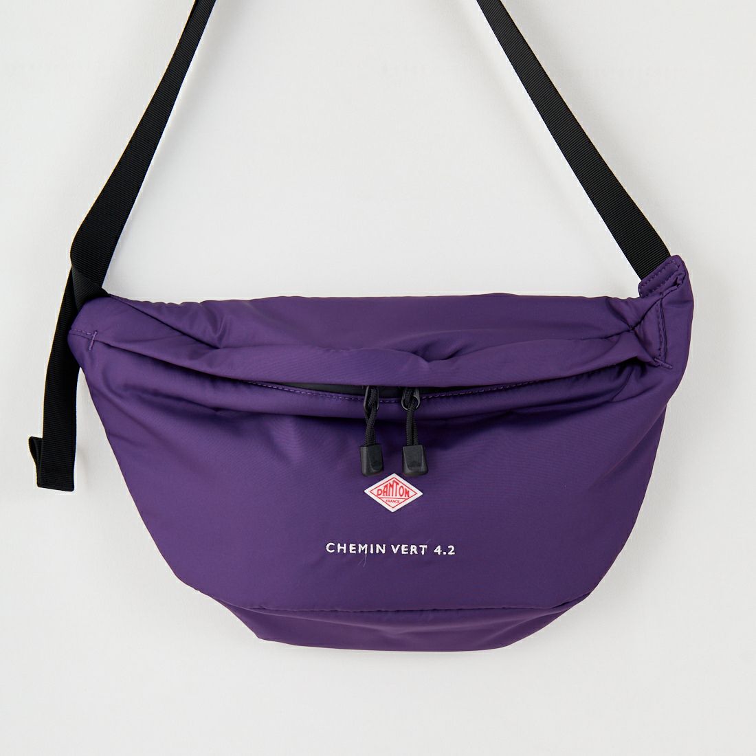 DANTON [ダントン] ポリエステルタフタ スリングバッグ [CHEMIN-VERT-42] PURPLE