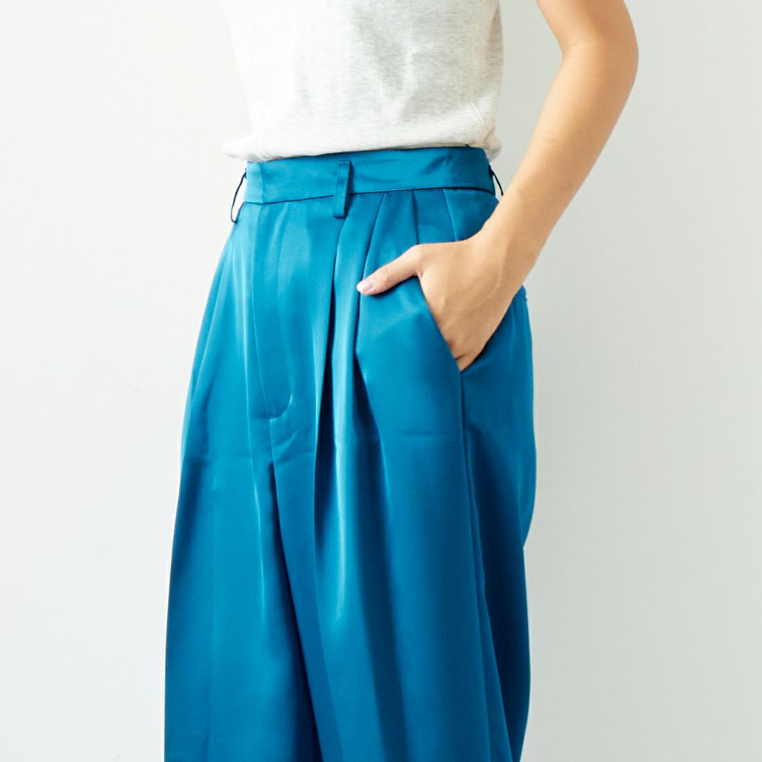 ma couleur [マ クルール] シルキーサテン ダブルクロスタックワイドパンツ [J-4659] 620 CERULE