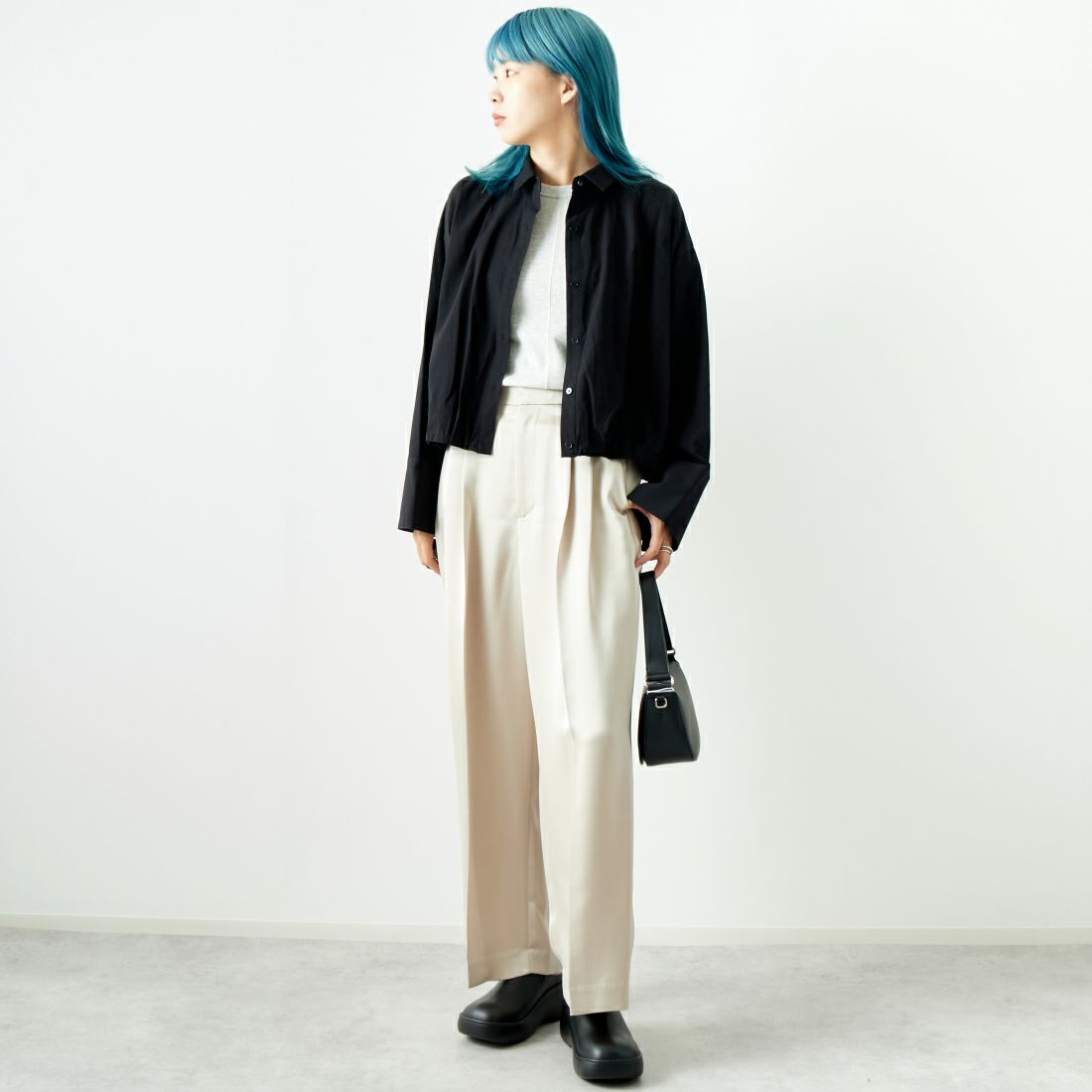 ma couleur [マ クルール] シルキーサテン ダブルクロスタックワイドパンツ [J-4659] 810 BEIGE &&モデル身長：167cm 着用サイズ：38&&