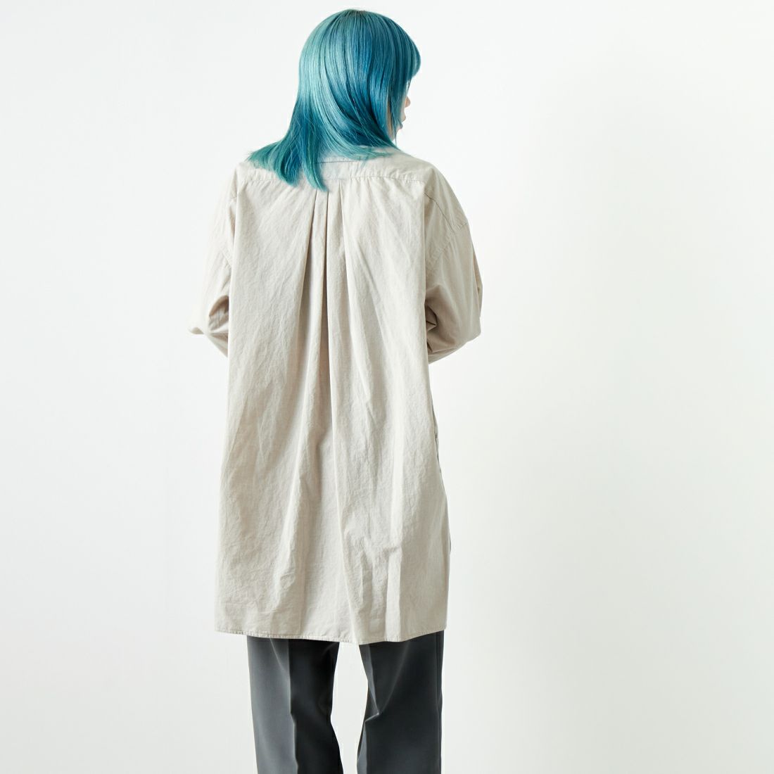TICCA [ティッカ] スクエアスリットチュニック [TBDA-113] BEIGE &&モデル身長：167cm 着用サイズ：F&&