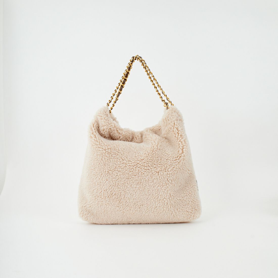 VIOLAd'ORO [ヴィオラドーロ] エコムートン チェーントートバッグ [V-8680] OFF WHITE